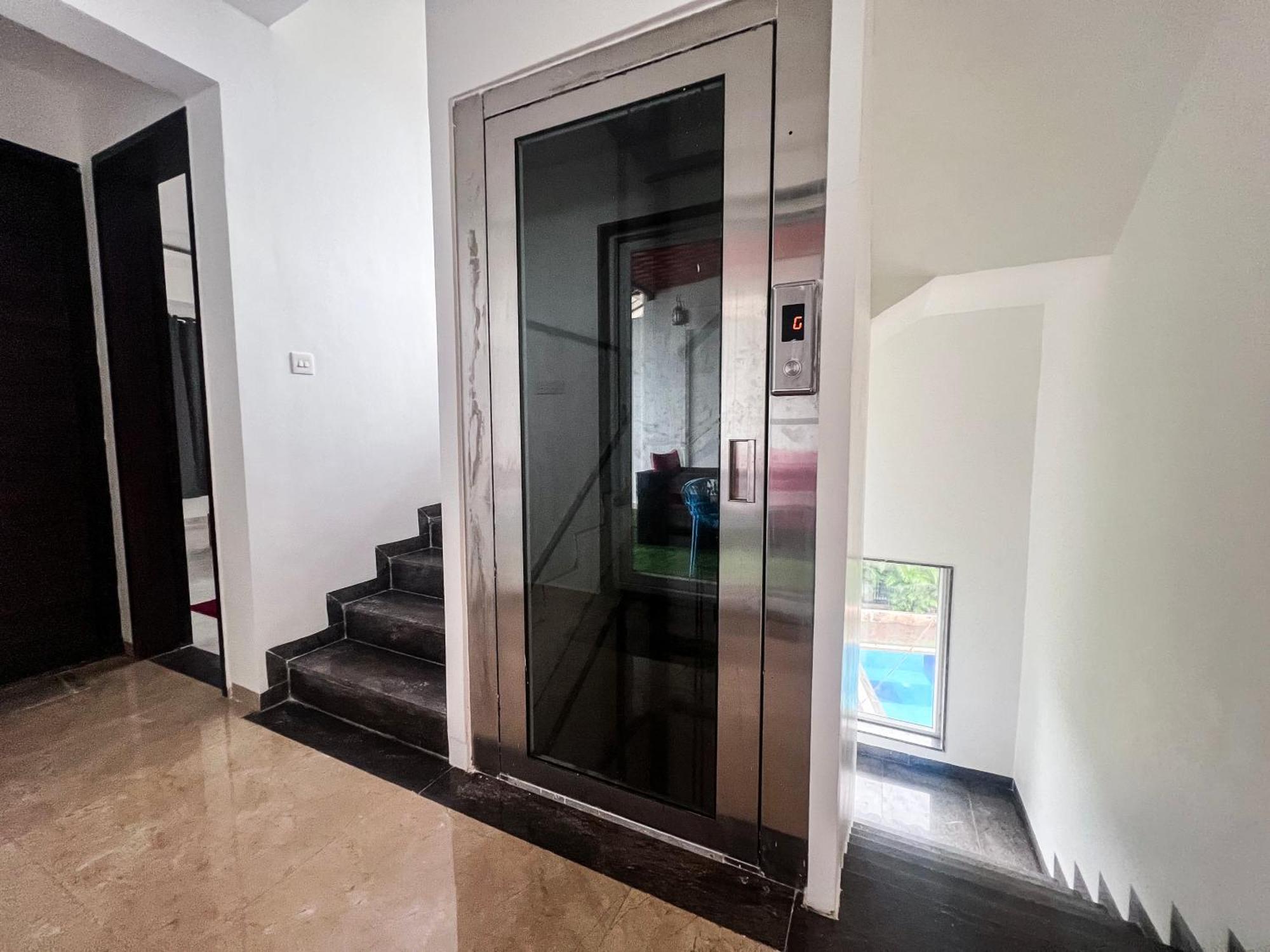 Zest Eco Villa Montana โลนาวาลา ภายนอก รูปภาพ