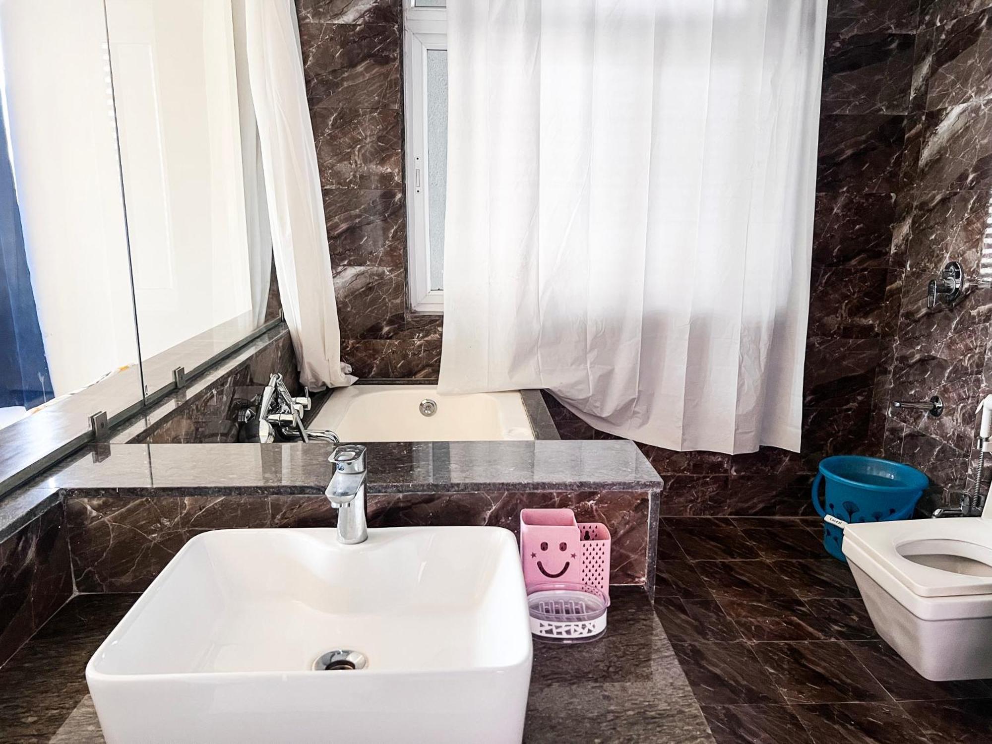 Zest Eco Villa Montana โลนาวาลา ภายนอก รูปภาพ