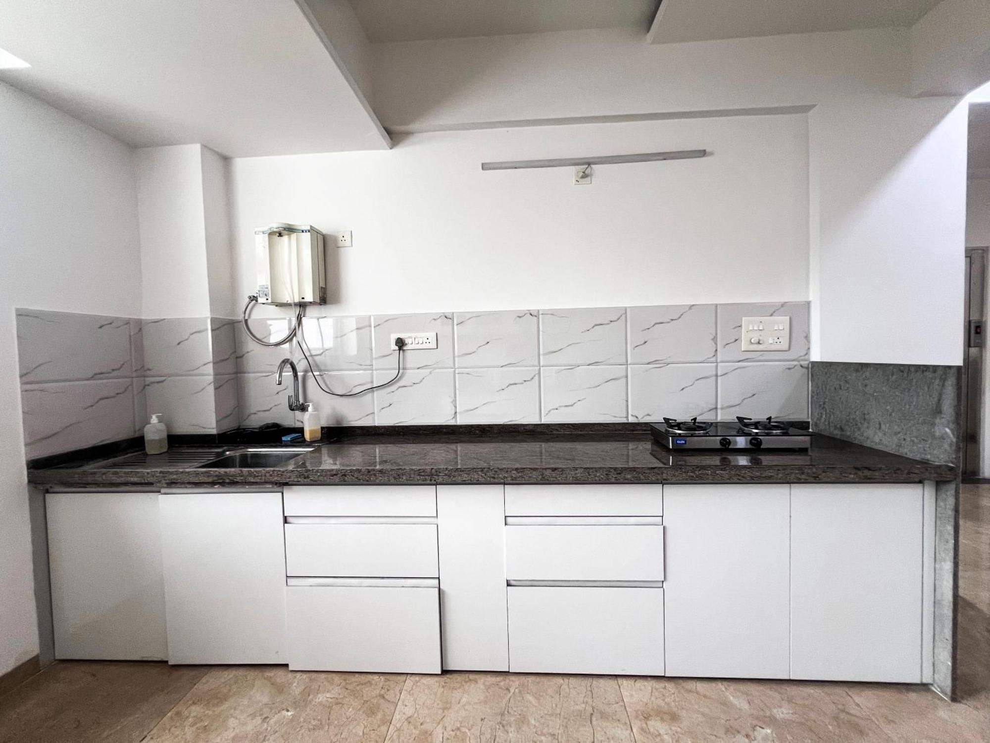 Zest Eco Villa Montana โลนาวาลา ภายนอก รูปภาพ